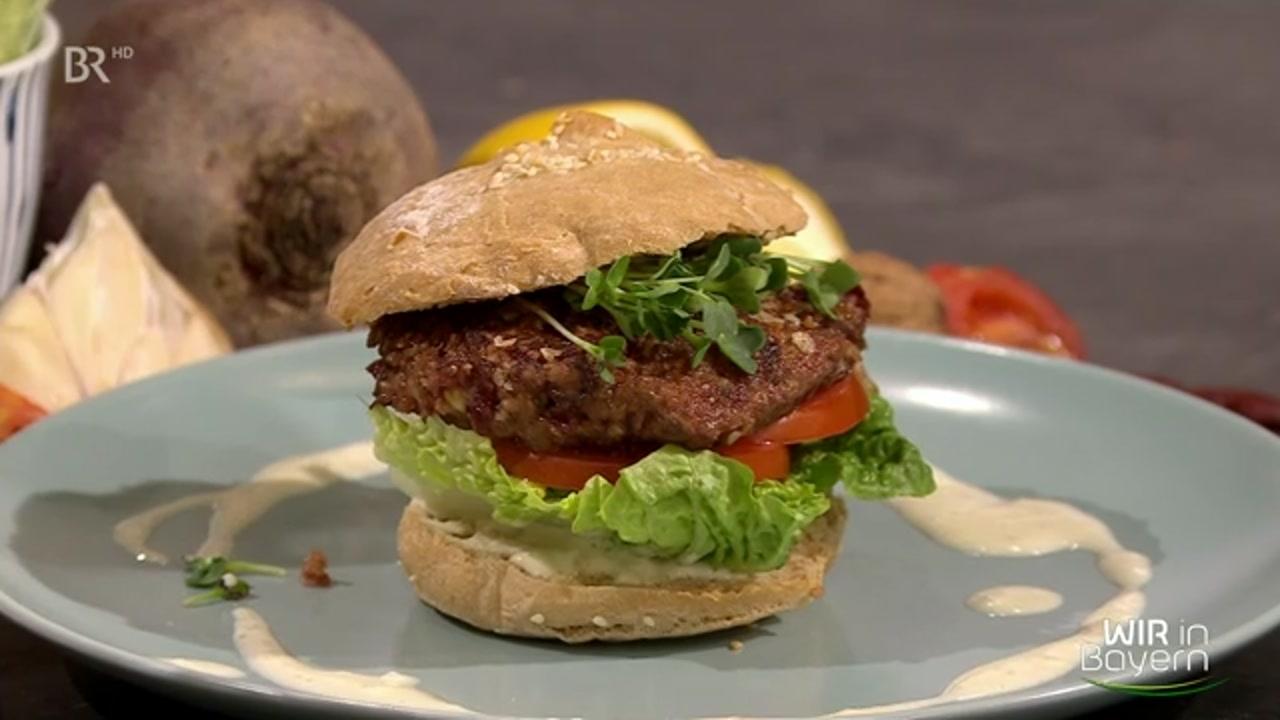 Dinkel-Burger mit Rote-Bete-Patty : Dinkel-Burger mit Rote-Bete-Patty