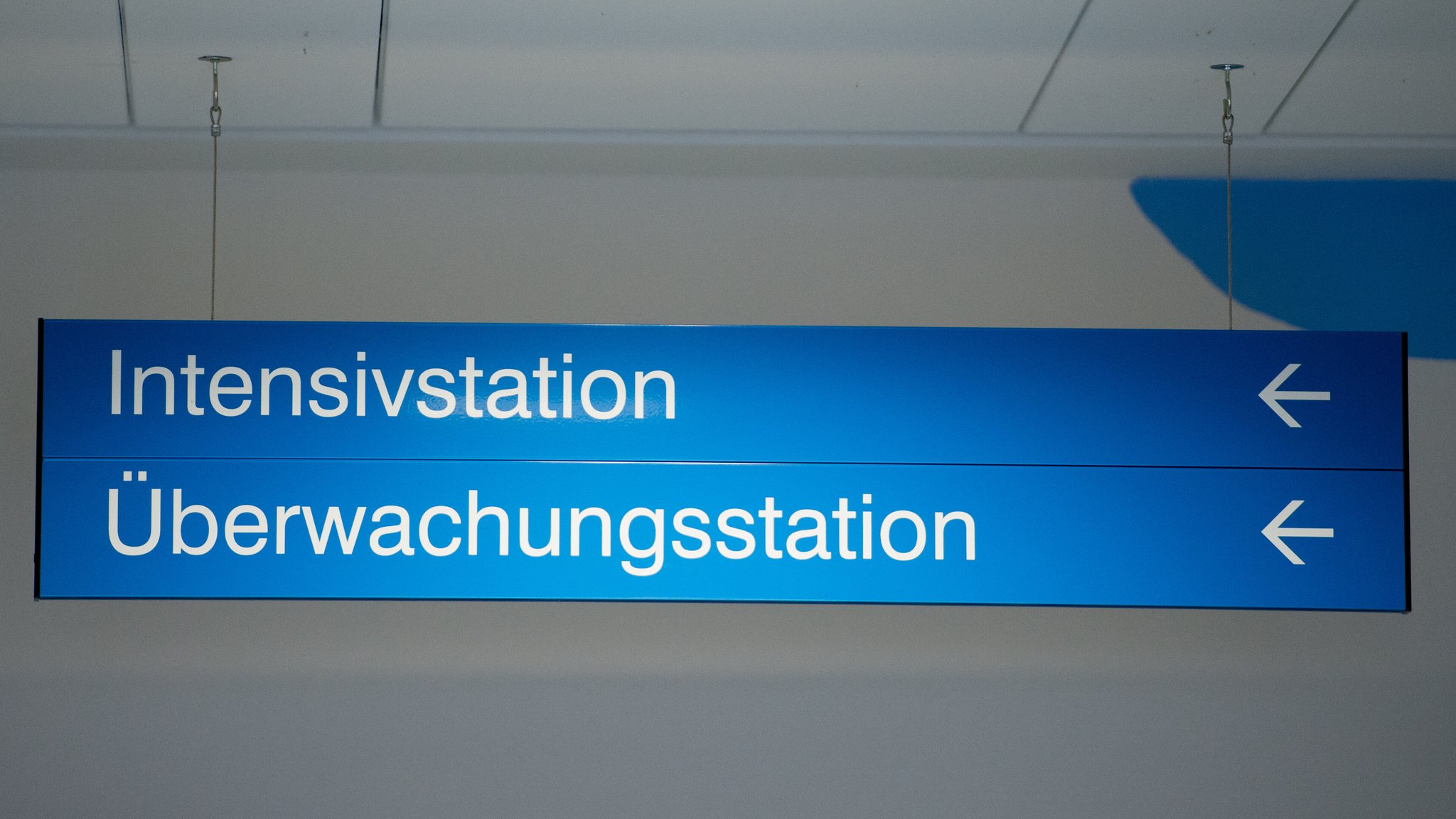 Großeinsatz am Klinikum Landshut wegen JVA-Häftling
