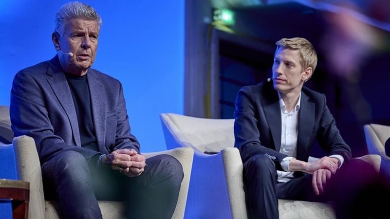 Archivbild vom 5. März: Reiter und Krause bei Podiumsgespräch der Bürgermeister-Kandidaten | Bild: picture alliance / SZ Photo | Johannes Simon Archivbild vom 5. März: Reiter und Krause bei Podiumsgespräch der Bürgermeister-Kandidaten