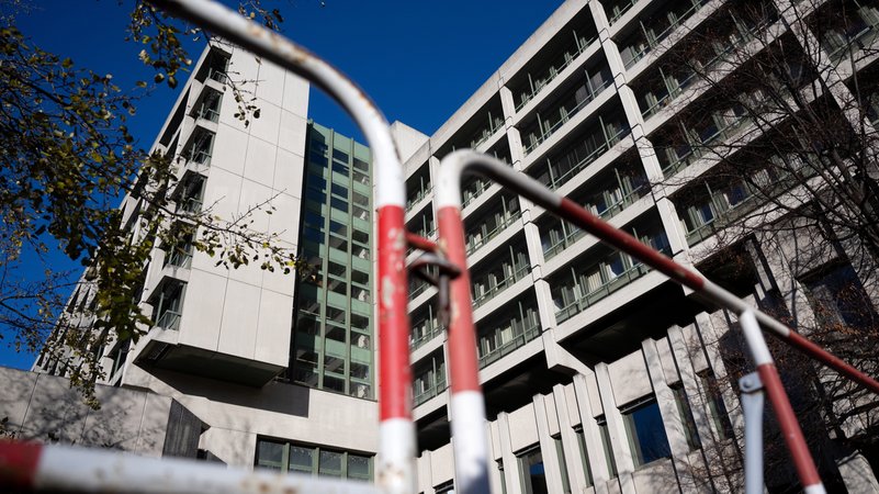 Das alte Strafjustizzentrum in der Innenstadt | Bild: picture alliance/dpa | Sven Hoppe Das alte Strafjustizzentrum in der Innenstadt