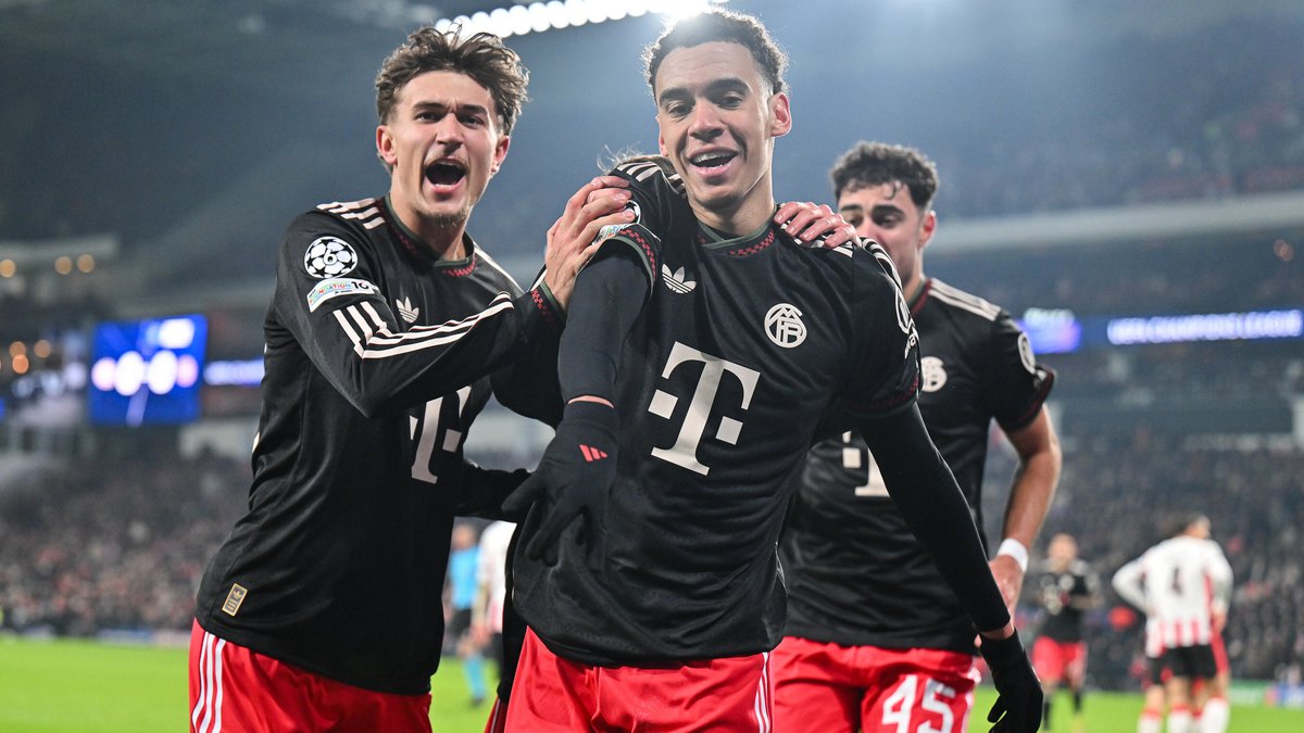 Urbig brilliert, Musiala trifft: Bayern ringt PSV nieder