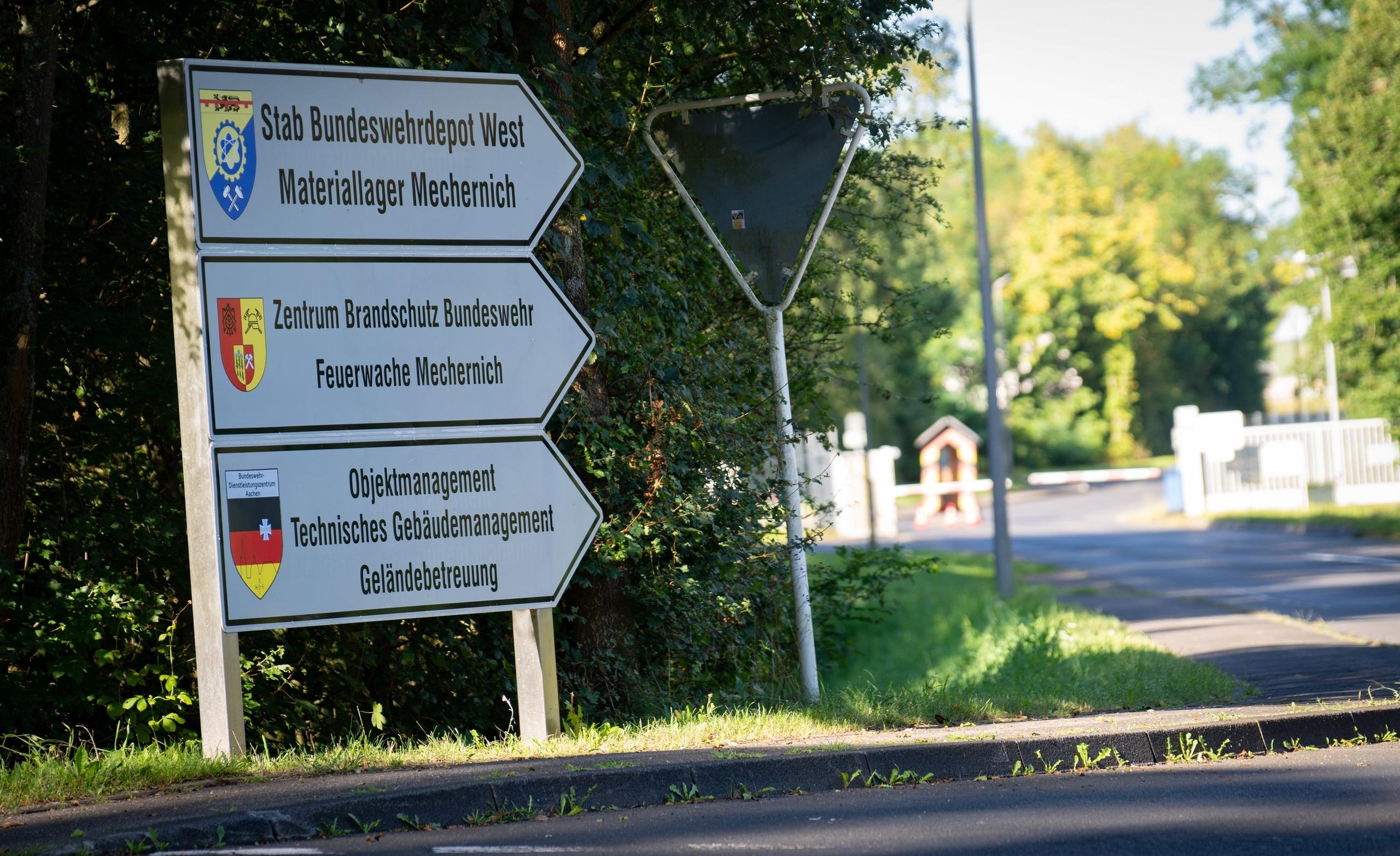 Entwarnung am Bundeswehrstandort Mechernich: Die Stadt hat angesichts möglicher Trinkwasser-Verunreinigungen Teil-Entwarnung gegeben.