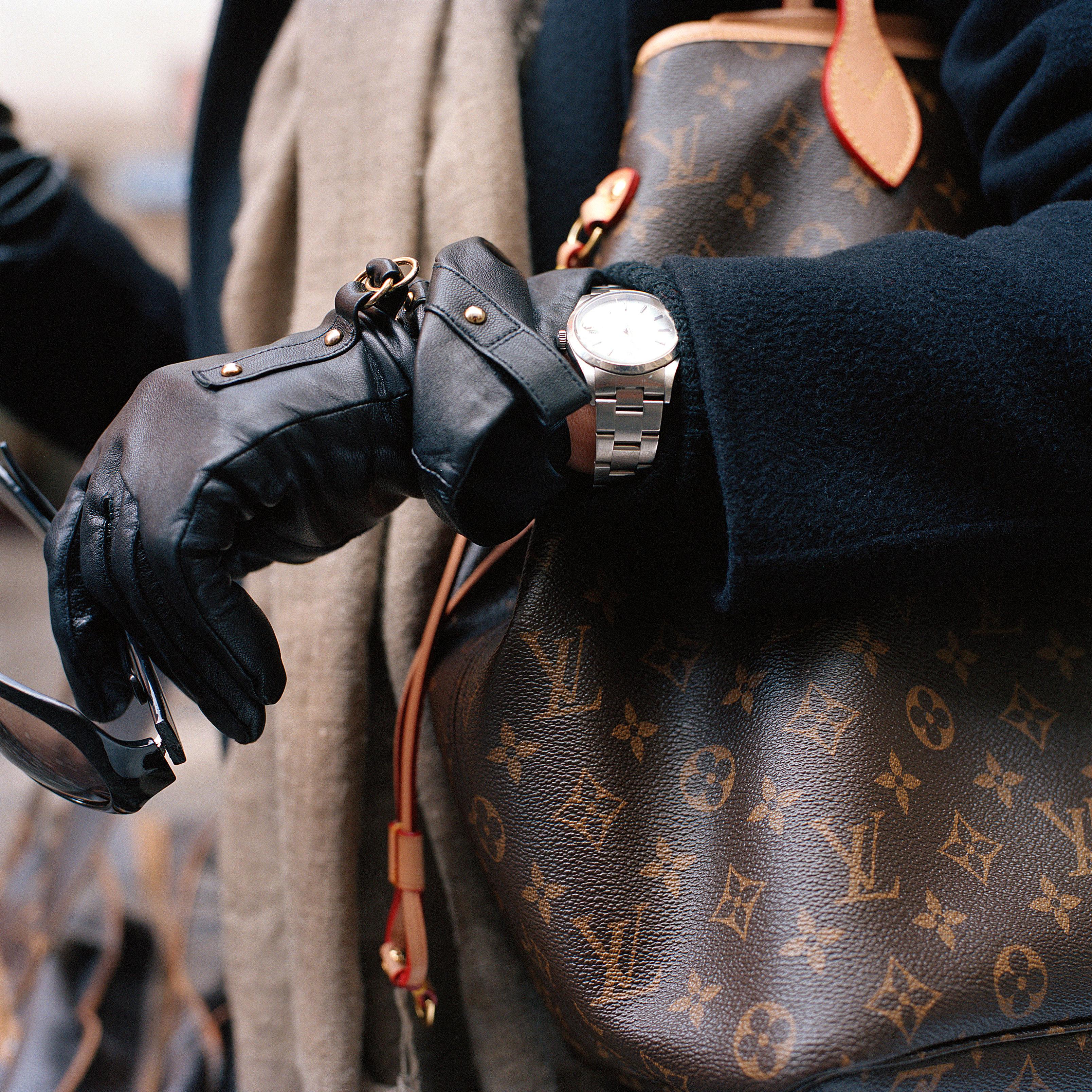 Rolex Uhr am Handgelenk (Symbolbild)