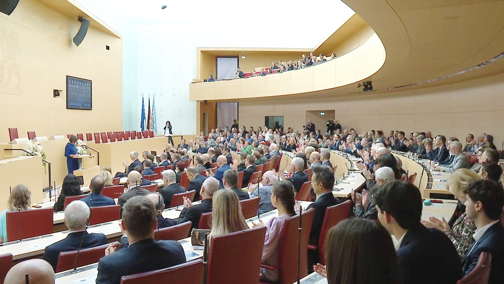 Der Bayerische Landtag erinnert am 29. Oktober an die Vertreibung vor 80 Jahren. | Bild: BR Der Bayerische Landtag erinnert am 29. Oktober an die Vertreibung vor 80 Jahren.