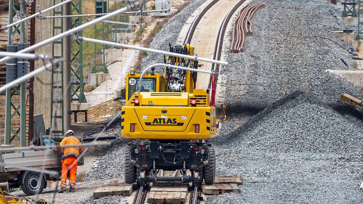 Monatelang Ersatzbusse auf Bahnstrecke Nürnberg-Regensburg