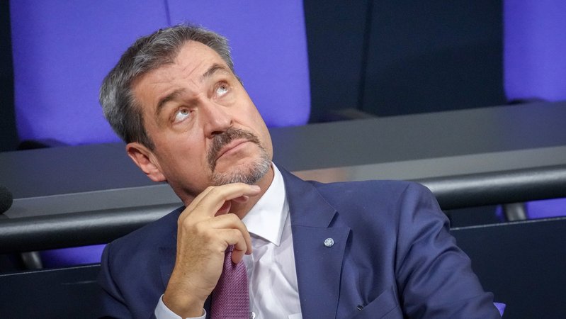 Setzt den Rotstift an bei einem Herzensprojekt der CSU: Bayerns Ministerpräsident Markus Söder (hier am Mittwoch im Bundestag). | Bild: Picture Alliance/dpa/Kay Nietfeld Setzt den Rotstift an bei einem Herzensprojekt der CSU: Bayerns Ministerpräsident Markus Söder (hier am Mittwoch im Bundestag).