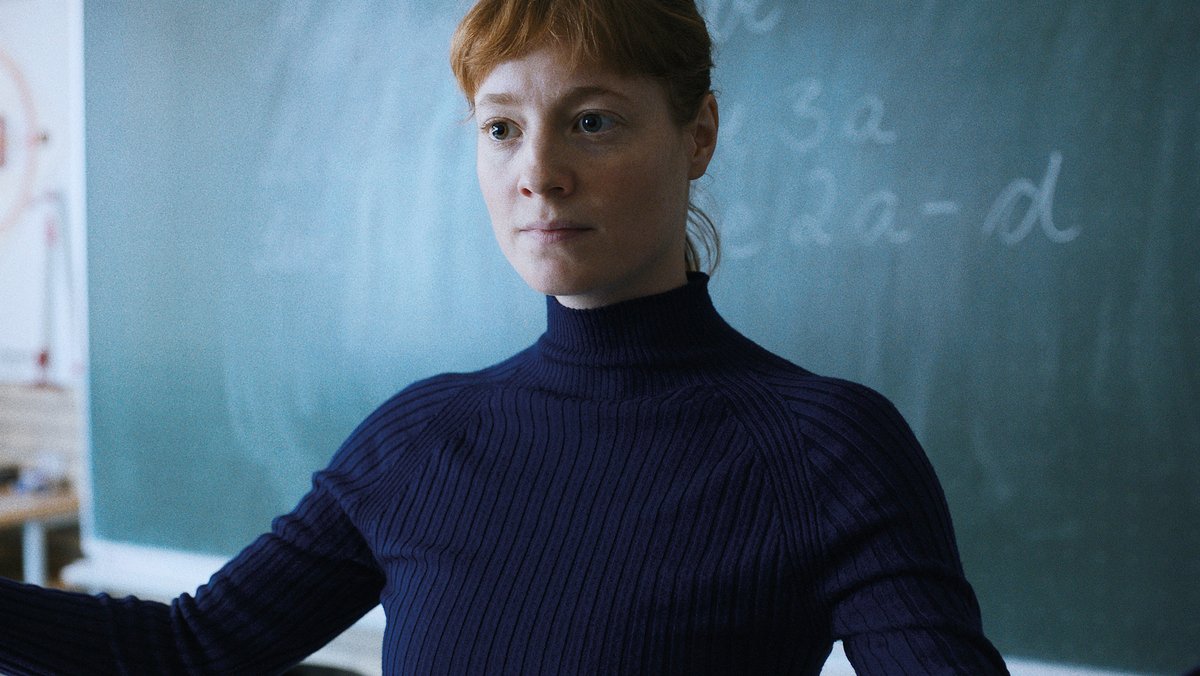 Leonie Benesch in einer Szene des Films "Das Lehrerzimmer"
