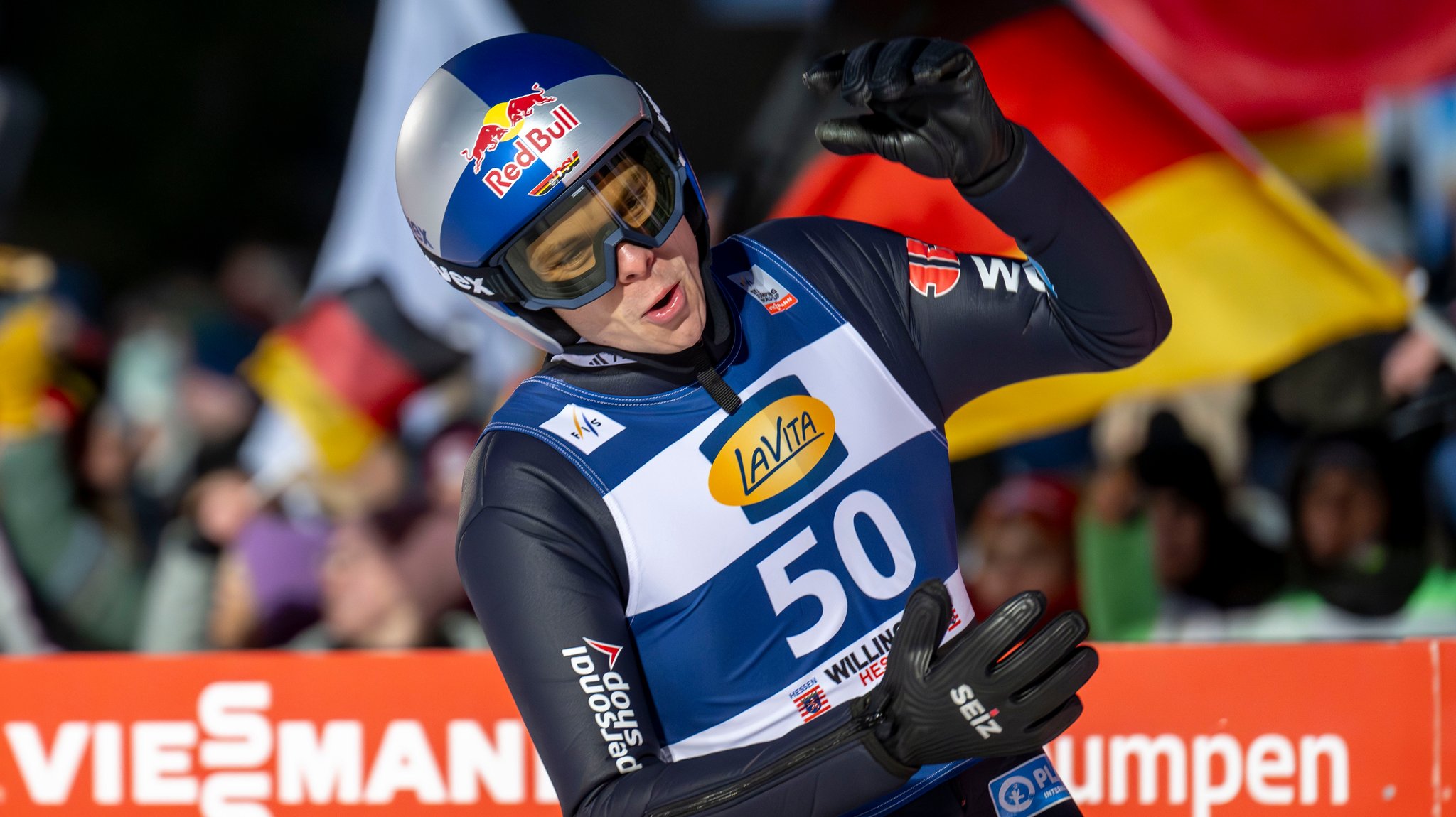 Wintersport-Ticker: Wellinger springt zu Silber bei WM-Krimi