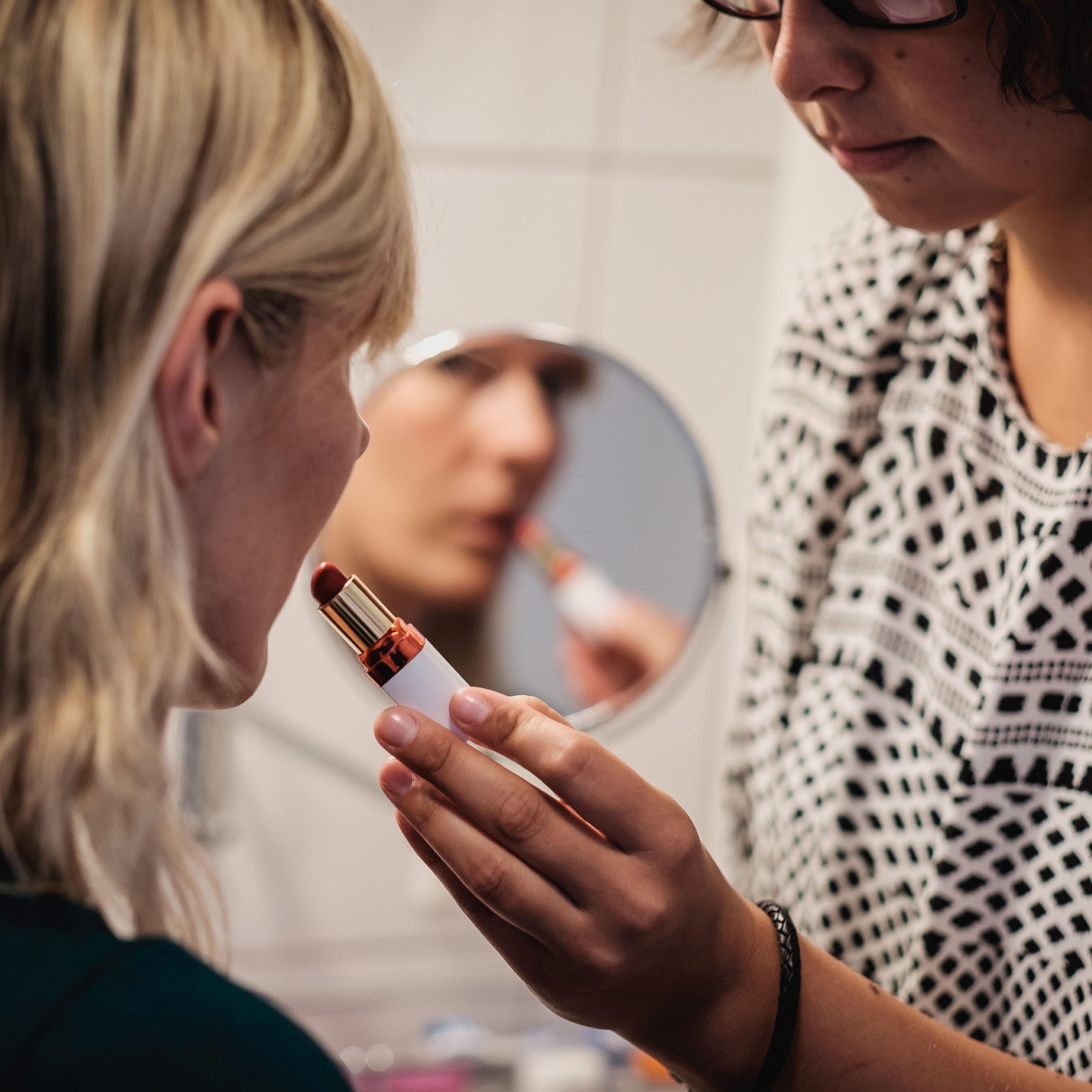 Leben Mit Assistenz - Selbstbestimmung Für Behinderte Menschen - Die ...