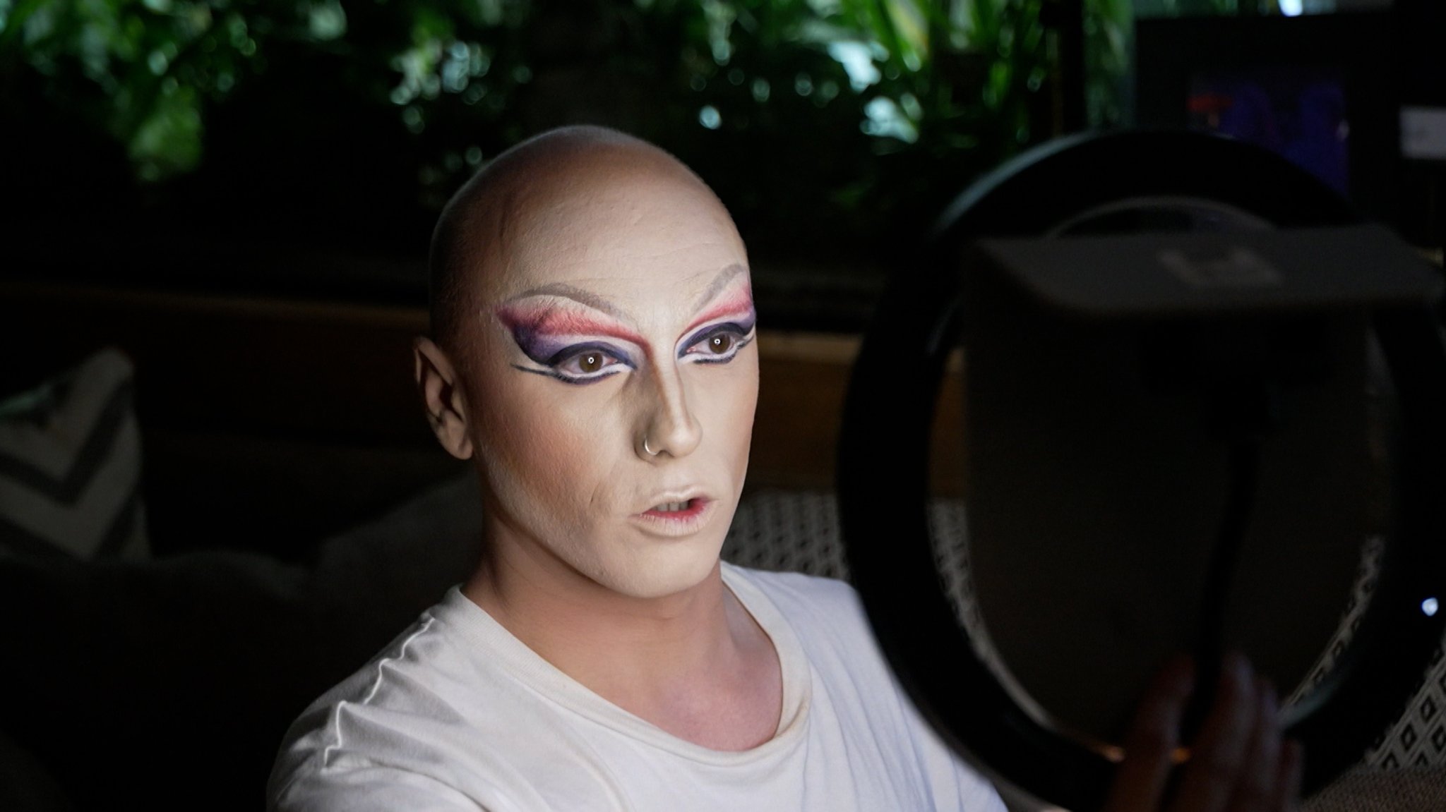 Moritz Maschinsky hat zusammen mit anderen den Verein "Die Queersteiger" gegründet, um mehr Sichtbarkeit für queere Menschen zu schaffen. 