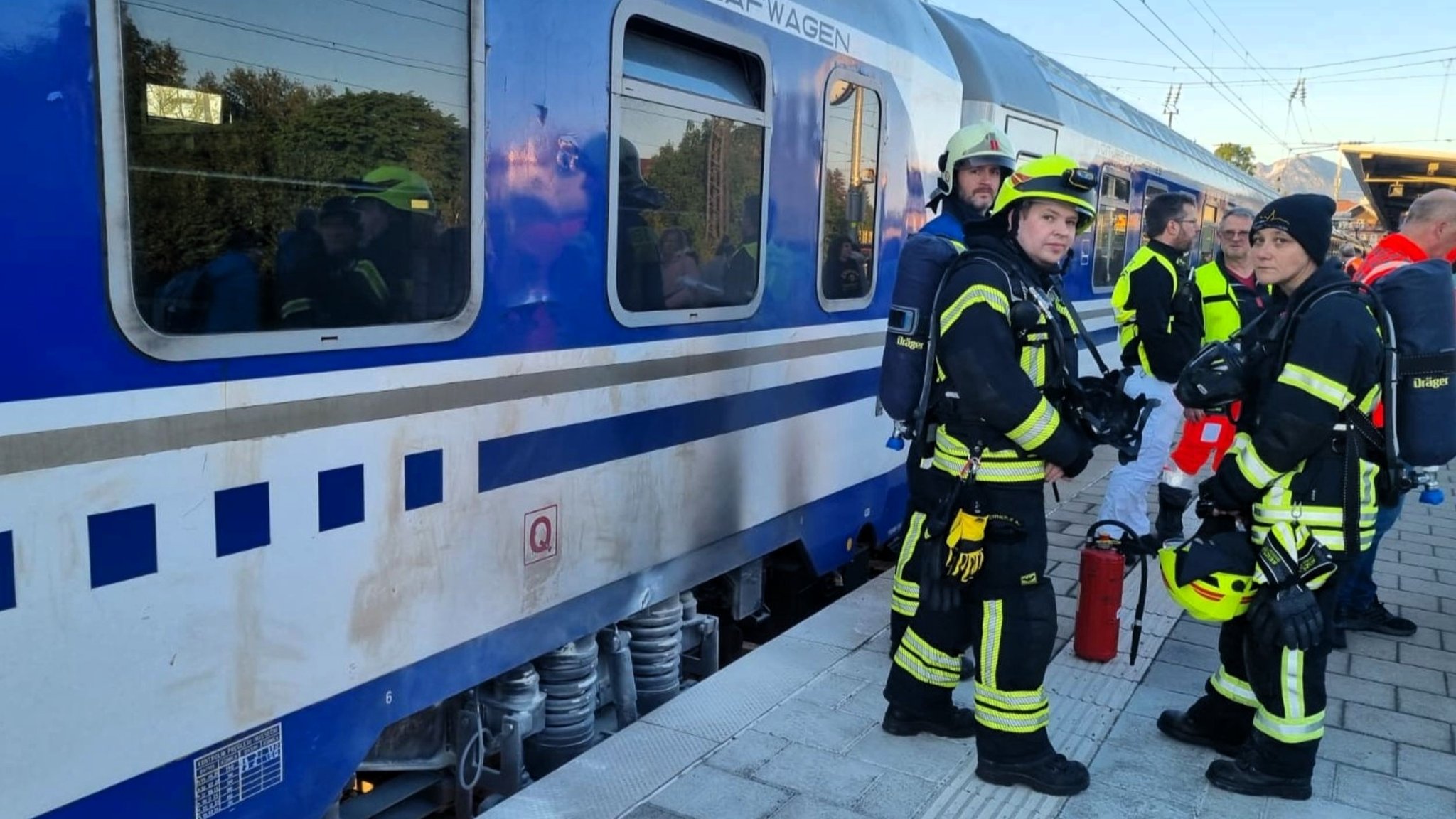 Bahnpanne: Nachtzug mit 250 Passagieren in Traunstein evakuiert