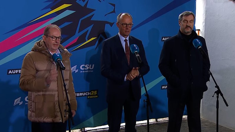 Alexander Dobrindt, Friedrich Merz und Markus Söder | Bild: BR Alexander Dobrindt, Friedrich Merz und Markus Söder