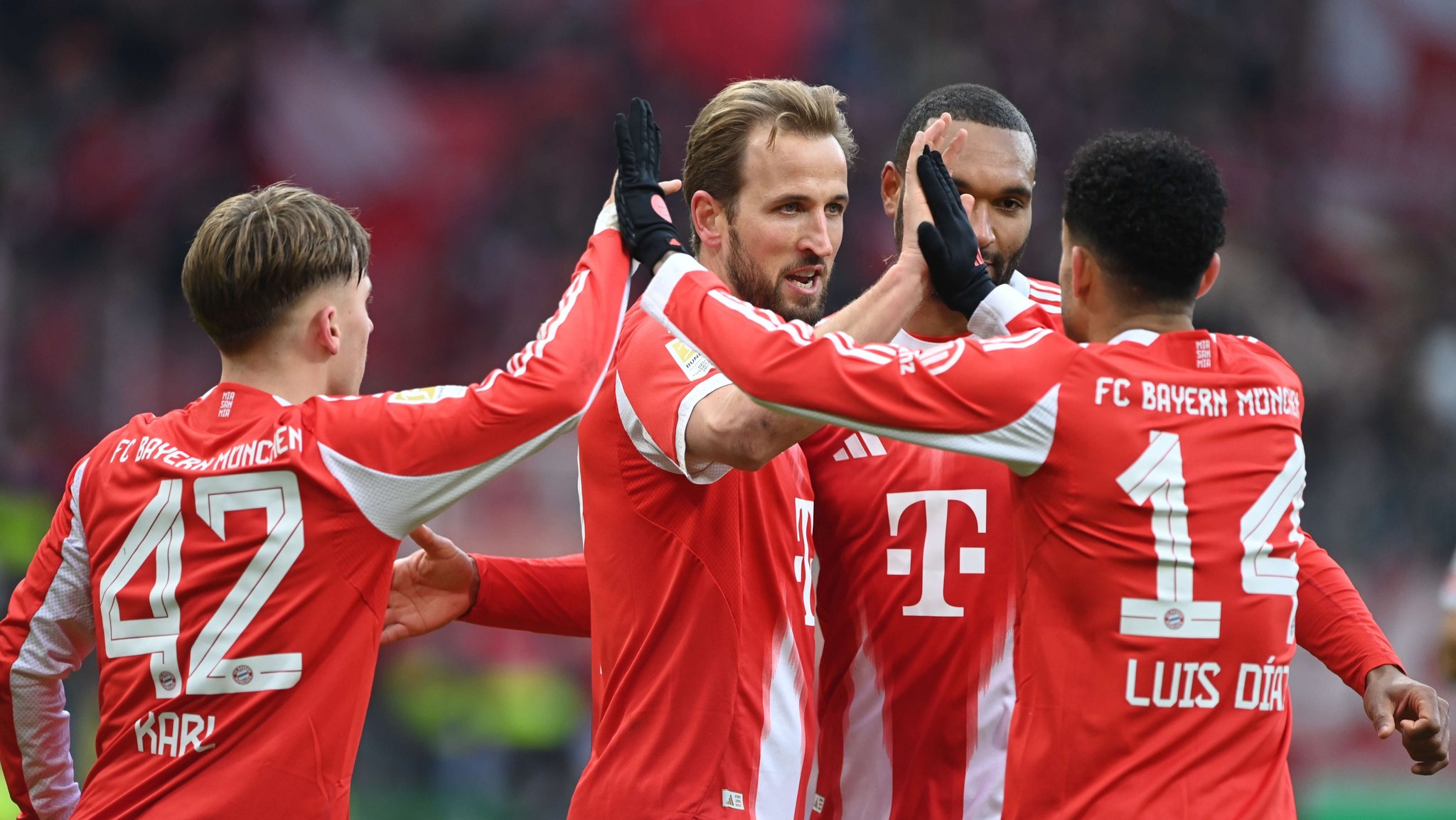 Kane und Goretzka fertigen Bremen ab – Sorge um Neuer