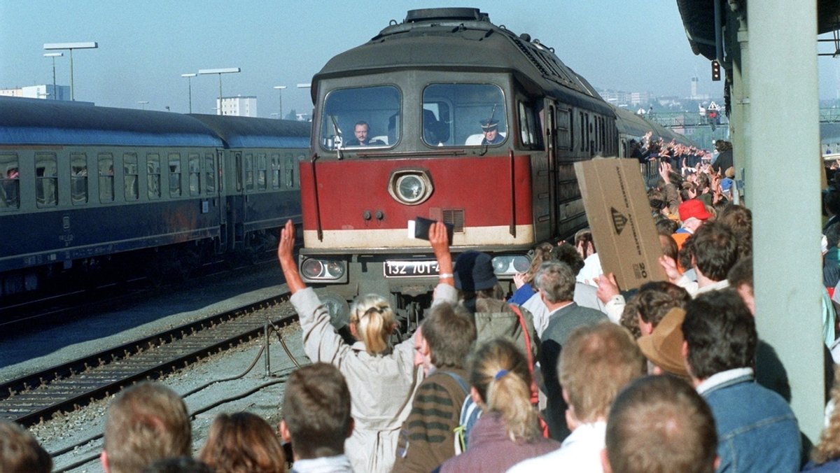 Hof erinnert an Ankunft von Botschaftsflüchtlingen aus der DDR