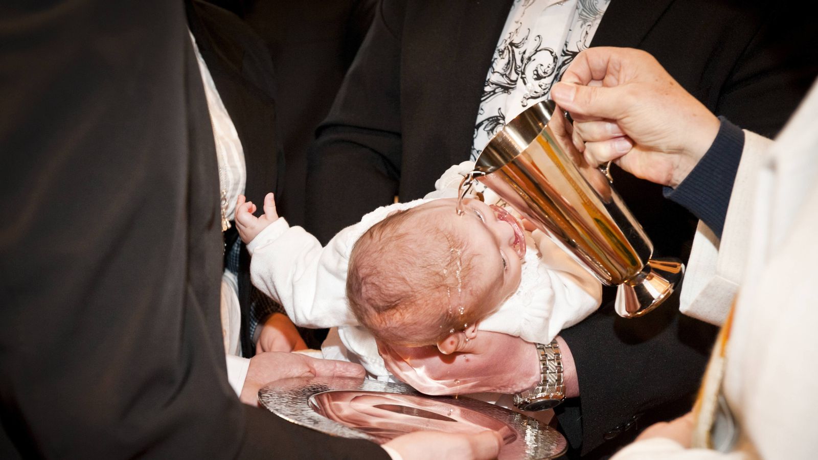 Refbl Corona Virus Weitgehende Lockerungen Auch Fur Die Kirchen
