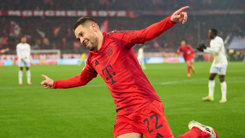 Raphael Guerreiro im Spiel gegen 1899 Hoffenheim | Bild: picture-alliance/dpa Raphael Guerreiro im Spiel gegen 1899 Hoffenheim