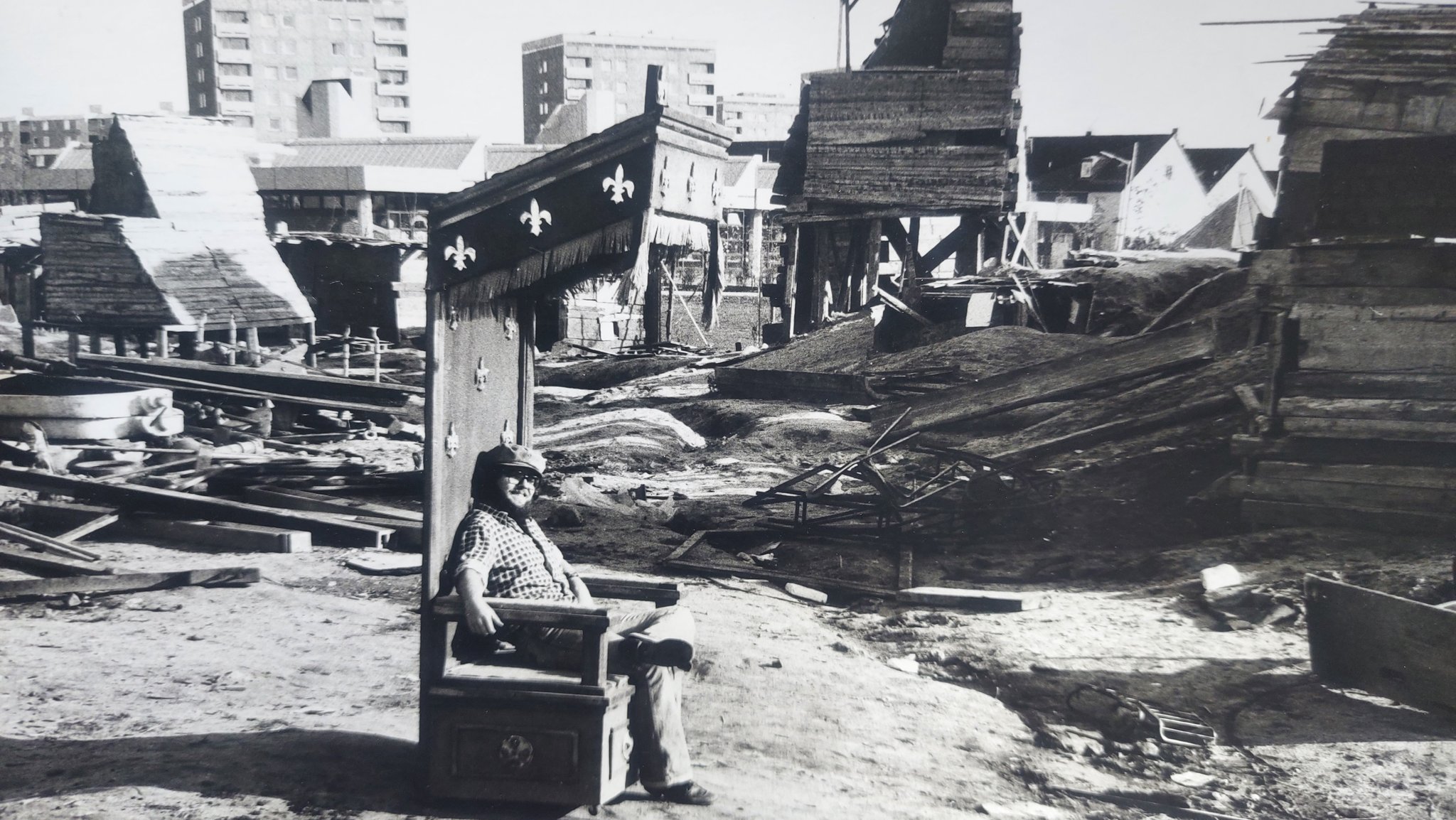 Die Anfänger am Bauspielplatz in Langwasser 1973.