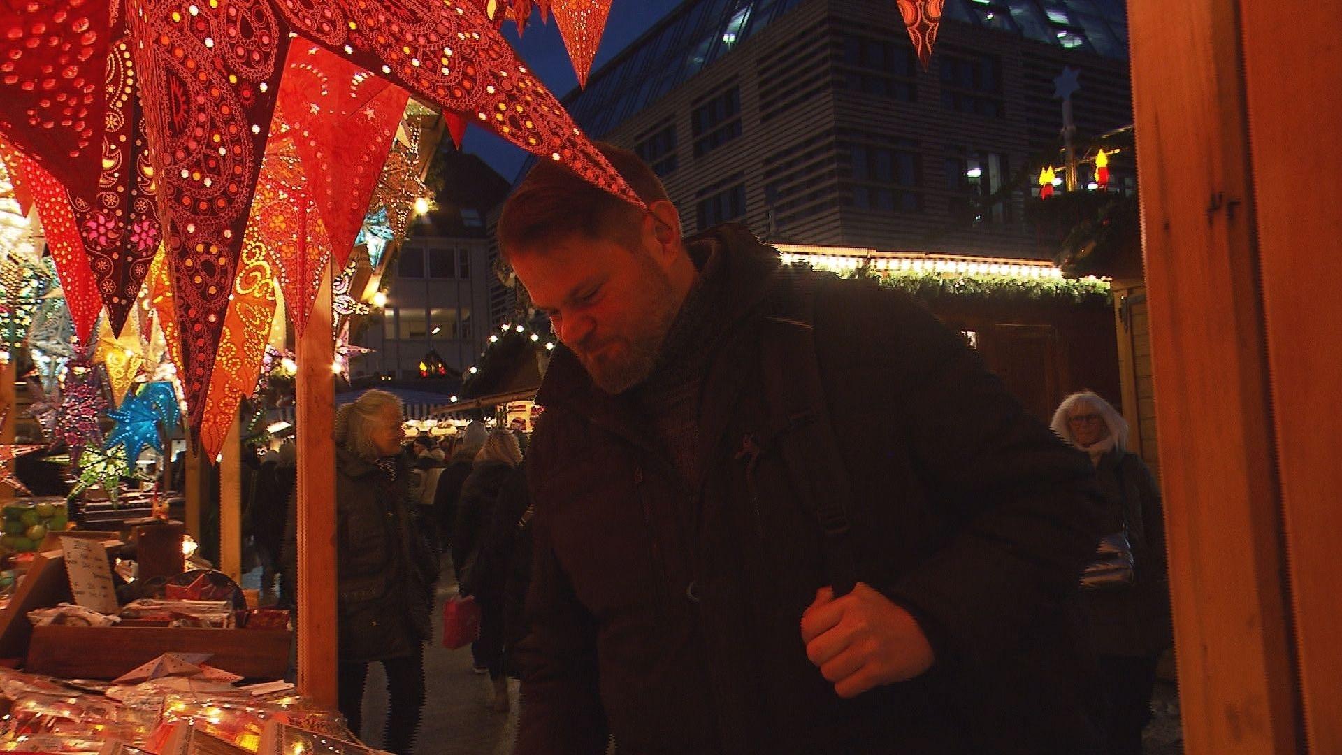 Christian auf dem Weihnachtsmarkt