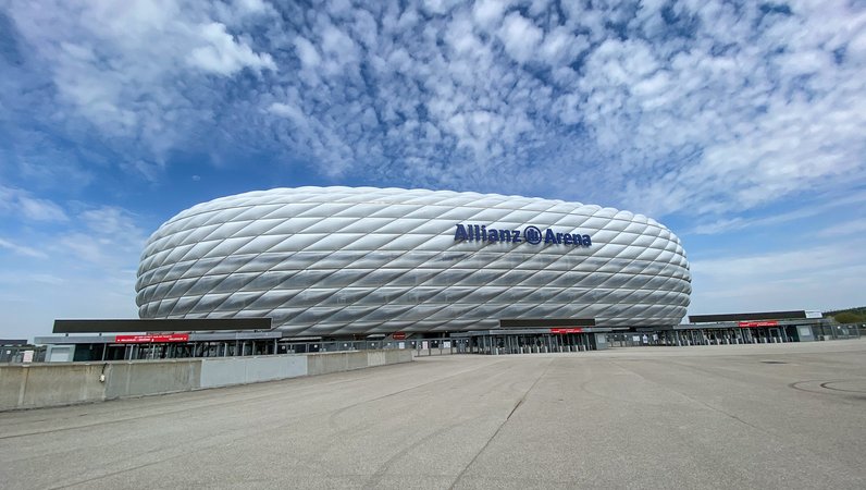 Die Allianz Arena in München | Bild: BR/Markus Konvalin Die Allianz Arena in München