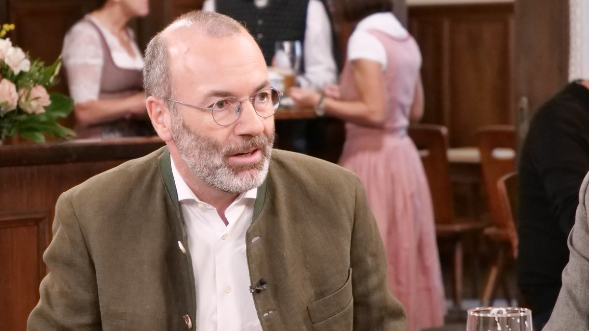 EVP-Chef Weber: Syrien-Rückführungen "nicht übers Knie brechen"