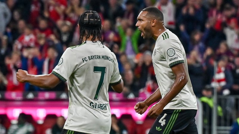 Jonathan Tah und Serge Gnabry | Bild: picture-alliance/dpa Jonathan Tah und Serge Gnabry