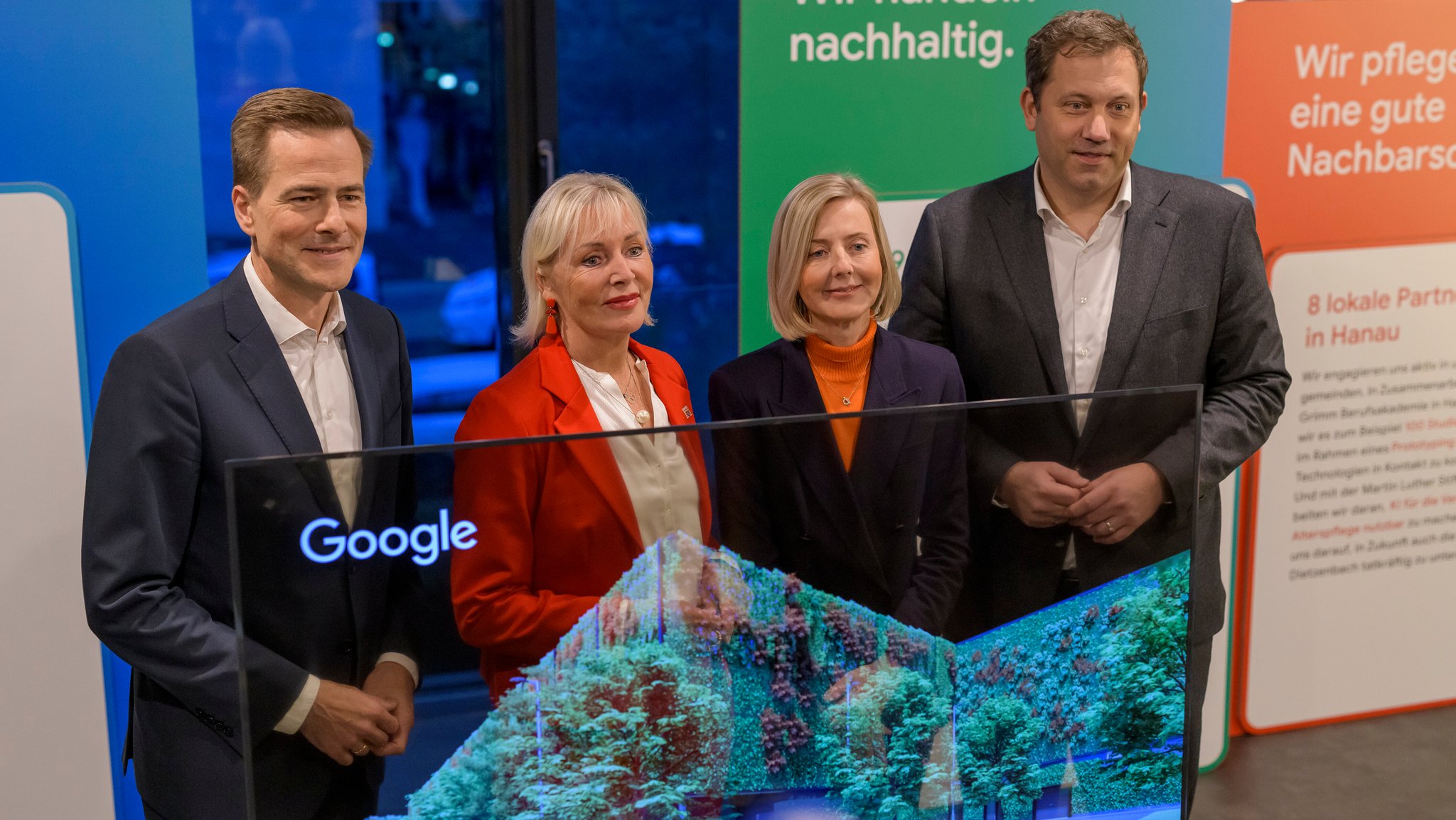 Pressekonferenz mit Vizekanzler und Finanzminister Lars Klingbeil (SPD) in der Hessischen Landesvertretung in Berlin mit Vertretern von Google.