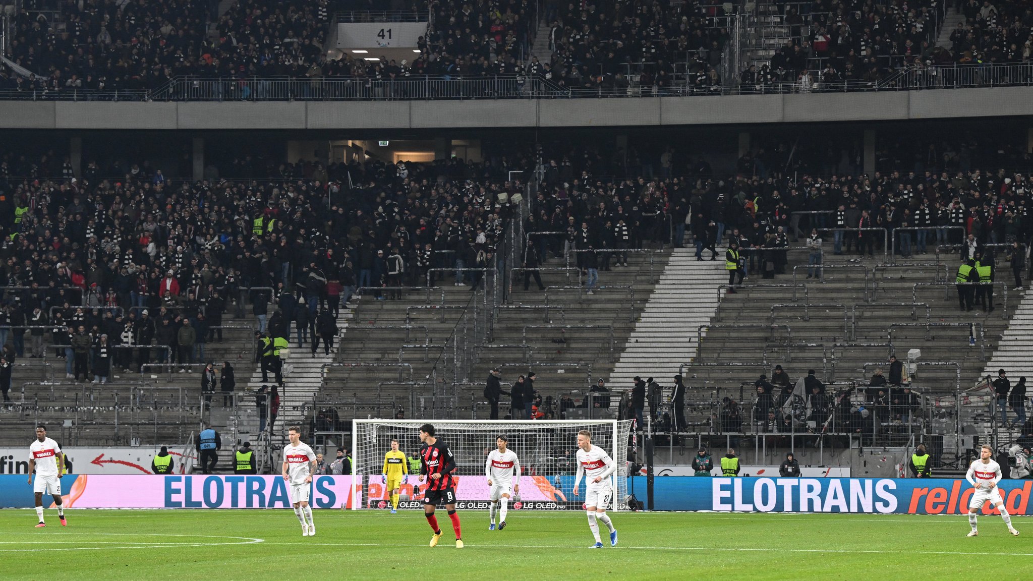 Eintracht Frankfurt - VfB Stuttgart, 12. Spieltag