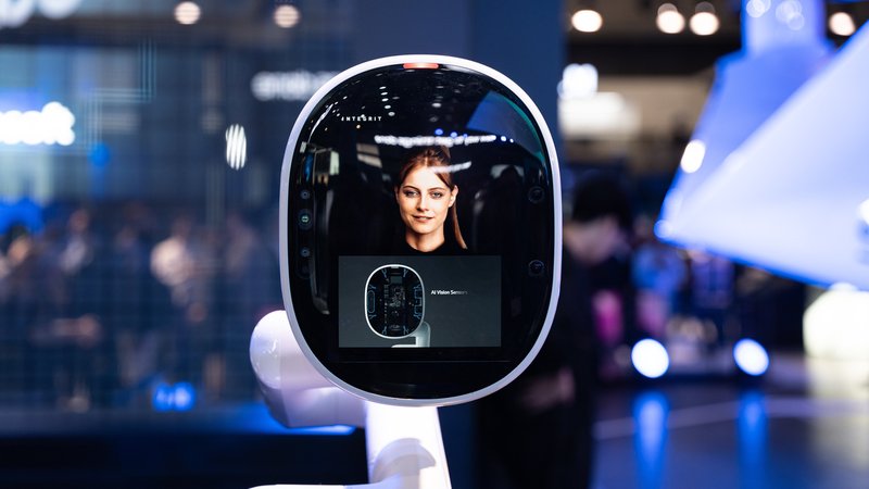 Wie hat sich die KI-Welt 2024 verändert? | Bild: picture alliance / NurPhoto | Marc Asensio Wie hat sich die KI-Welt 2024 verändert?