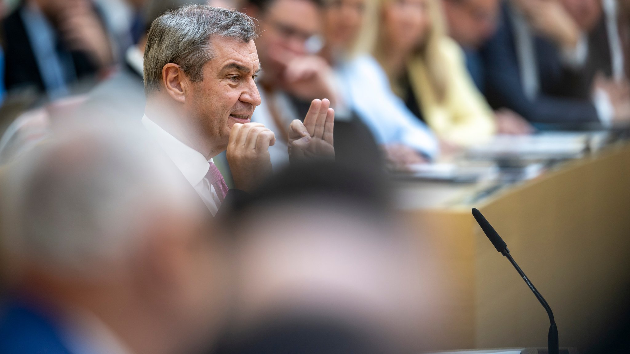 "Hüter der Demokratie": Söder verspricht neuen Ton und Stil