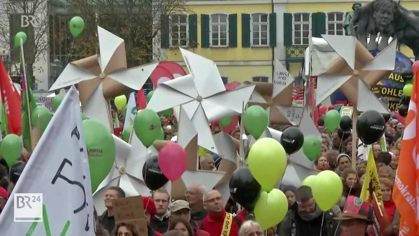 Tausende demonstrieren für KohleAusstieg BR24