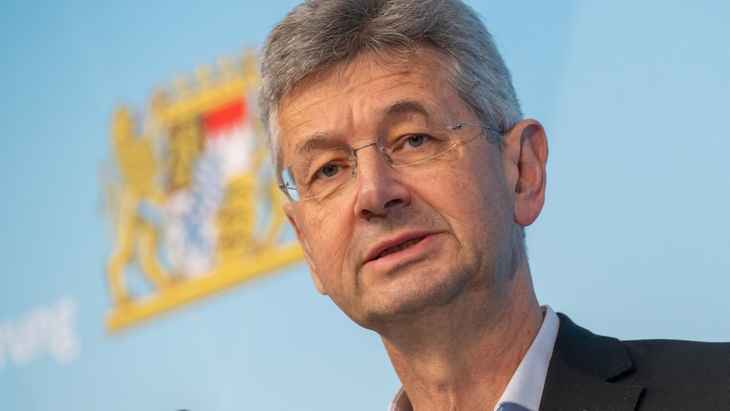 ichael Piazolo (Freie Wähler), bayerischer Staatsinister für Unterricht und Kultus