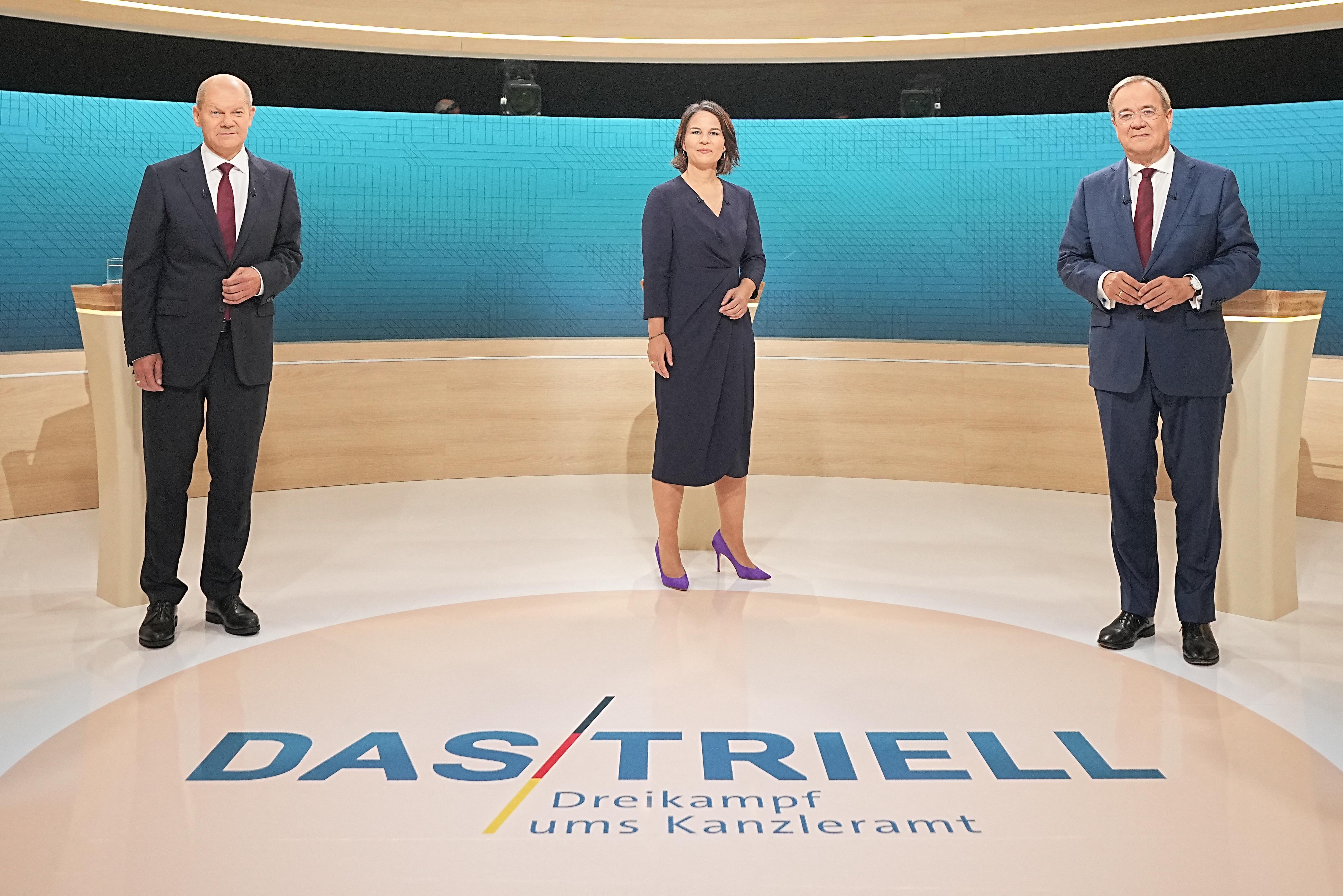 #Faktenfuchs: Der Faktencheck Zum Triell Bei ARD Und ZDF | BR24