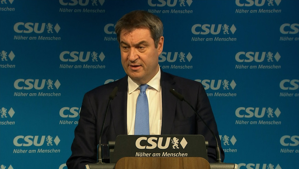 Ministerpräsident Markus Söder hat angekündigt, dass die einrichtungsbezogene Impfpflicht in Bayern zunächst nicht eingeführt werden soll. | Bild: BR Ministerpräsident Markus Söder hat angekündigt, dass die einrichtungsbezogene Impfpflicht in Bayern zunächst nicht eingeführt werden soll.