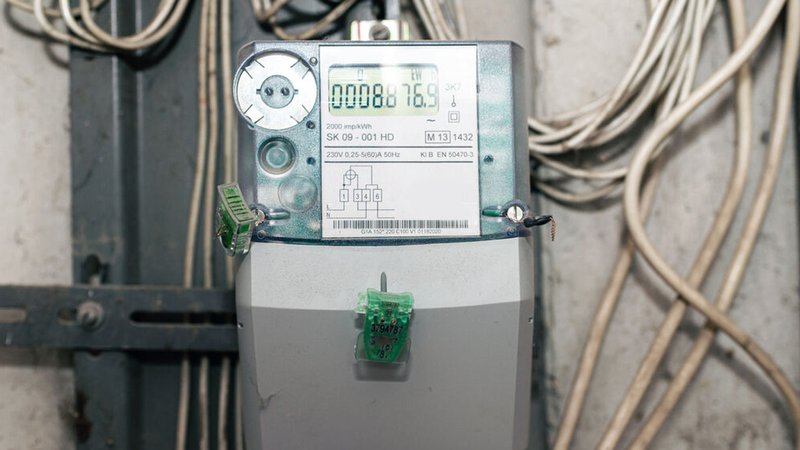 Moderner Stromzähler. | Bild: stock.adobe.com/ARVD73 Moderner Stromzähler.