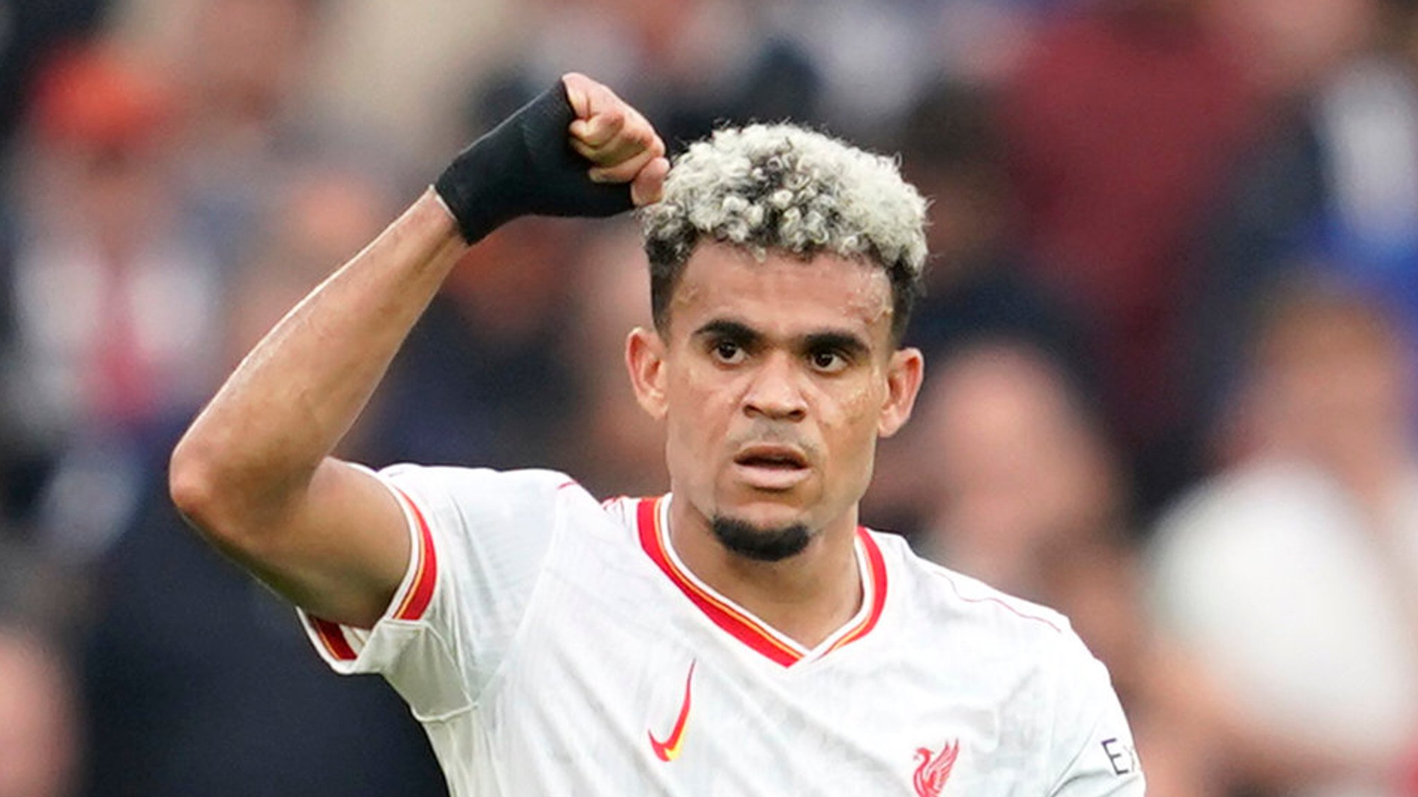 Transfer-Ticker: Check und Unterschrift - FCB-Neuzugang gelandet