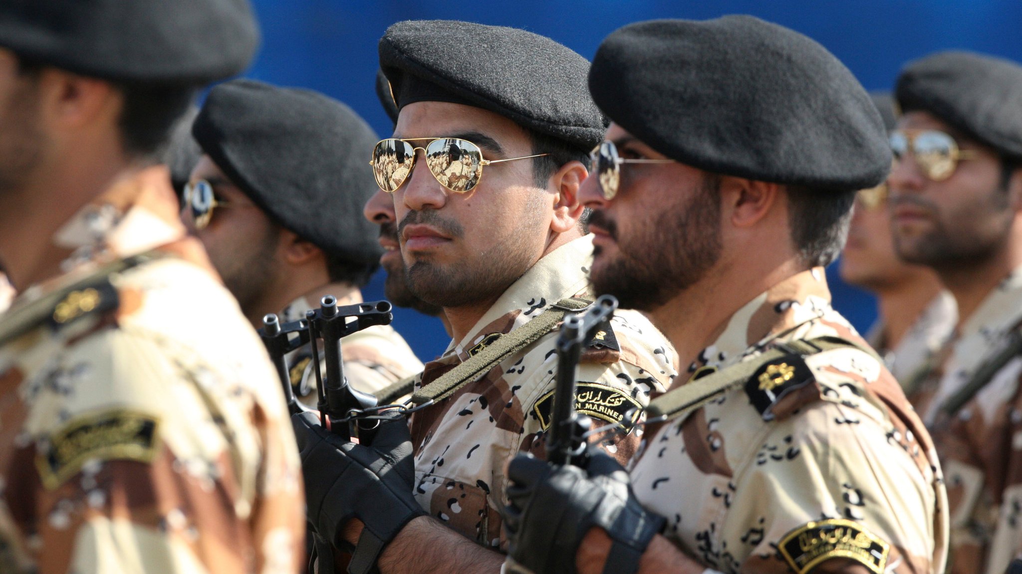 ARCHIV (22.09.2011): Mitglieder der iranischen Revolutionsgarden