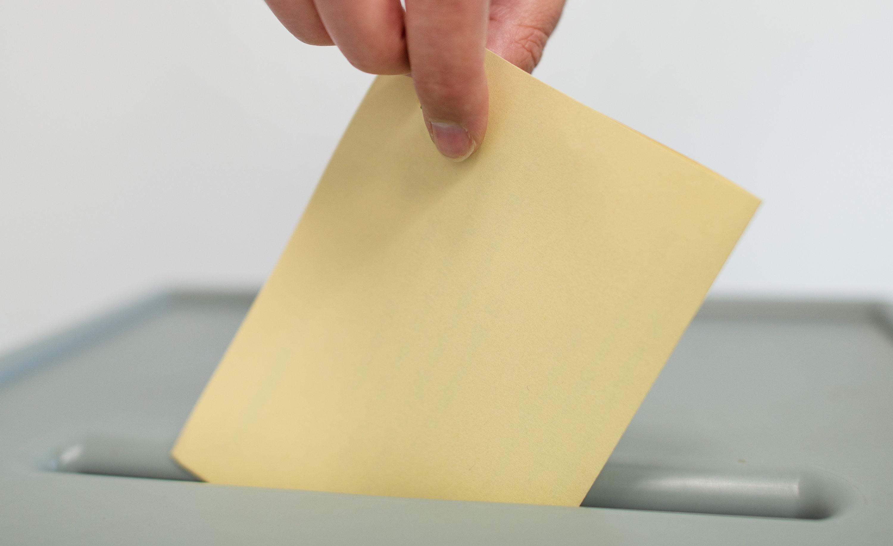 Der neue BR24 BayernTrend am 15. Januar 2025: Was denken die Menschen in Bayern gut einen Monat vor der Bundestagswahl über Politik und Inhalte?