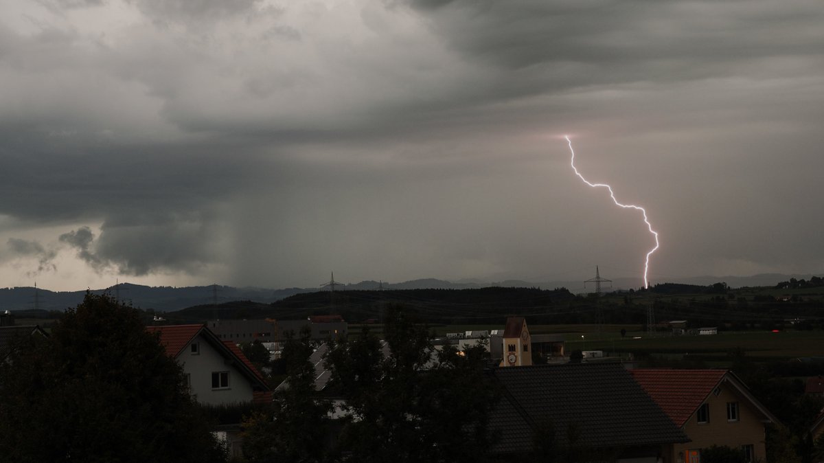 Schwere Gewitter über Bayern verlaufen weitgehend glimpflich