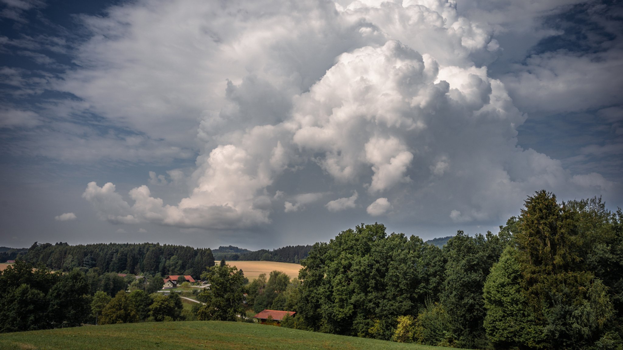 Wetterdienst: Wind und Sturmböen im Norden und Osten Bayerns