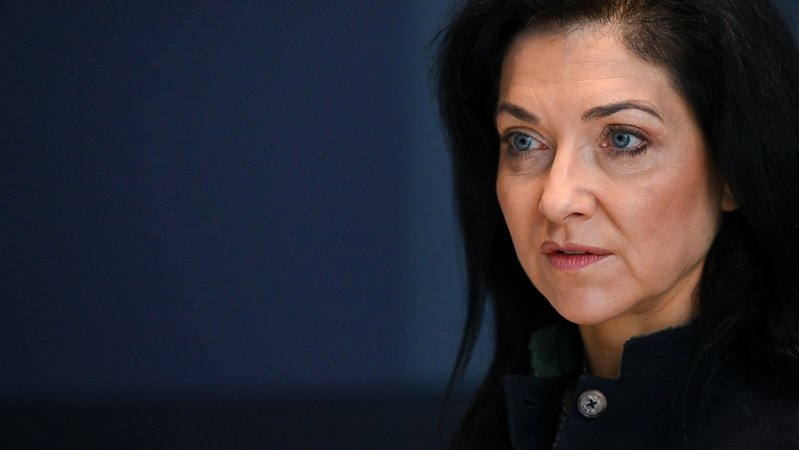 Das Bundeswirtschaftsministerin Katherina Reiche (CDU) plant Reformen beim Ausbau der Stromnetze und der erneuerbaren Energien. | Bild: dpa-Bildfunk/Sven Hoppe Das Bundeswirtschaftsministerin Katherina Reiche (CDU) plant Reformen beim Ausbau der Stromnetze und der erneuerbaren Energien.