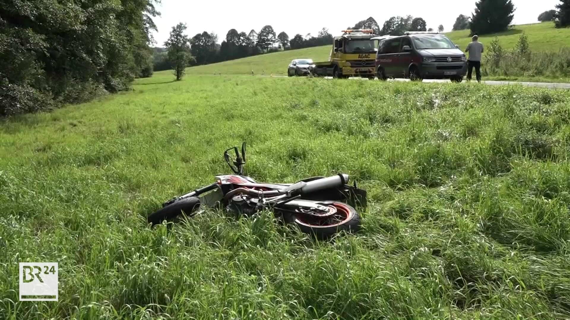 Motorradfahrer Stirbt Bei Zusammenstoß | BR24