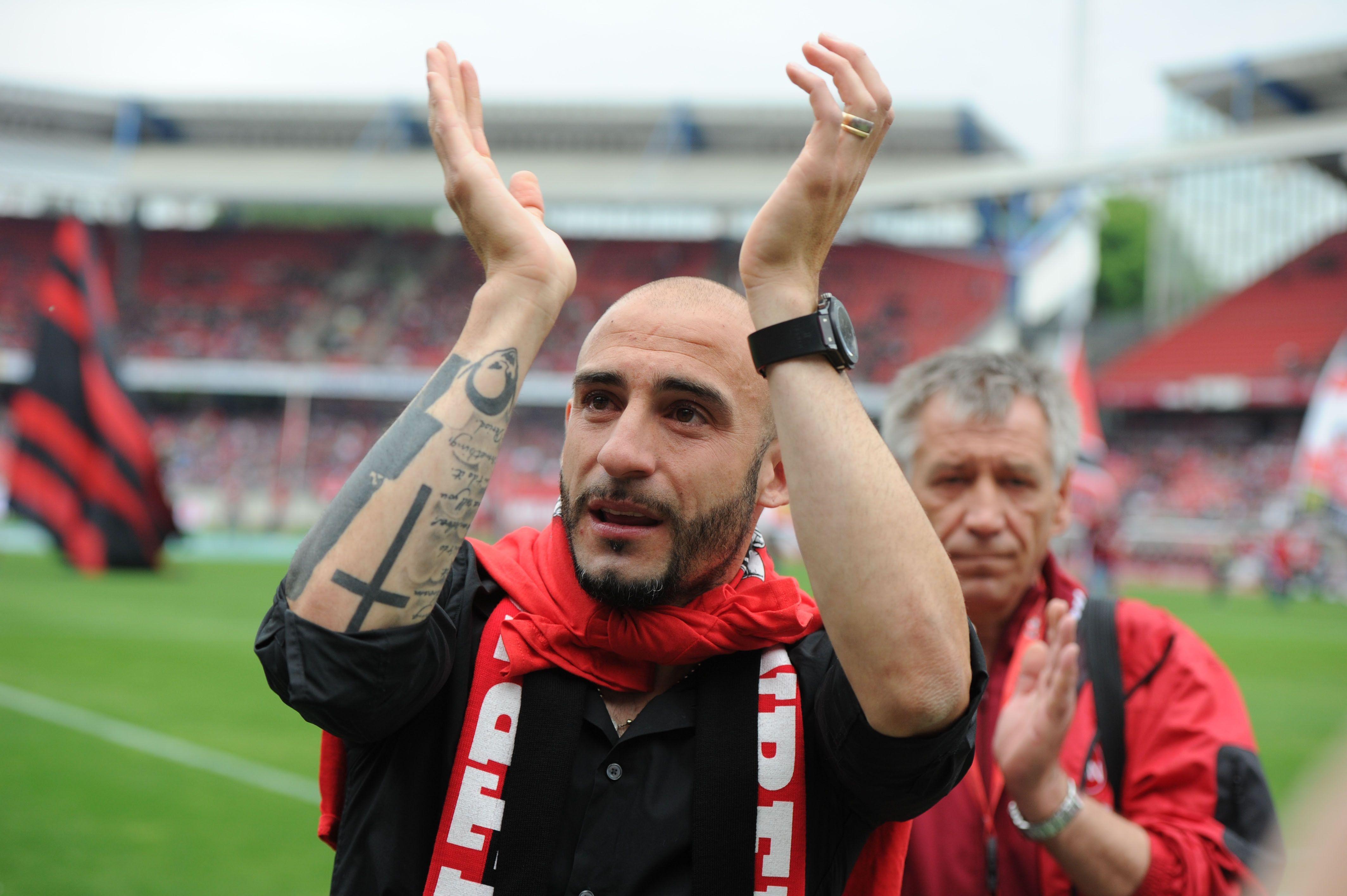 Javier Pinola bei seinem Abschied vom FCN im Jahr 2015