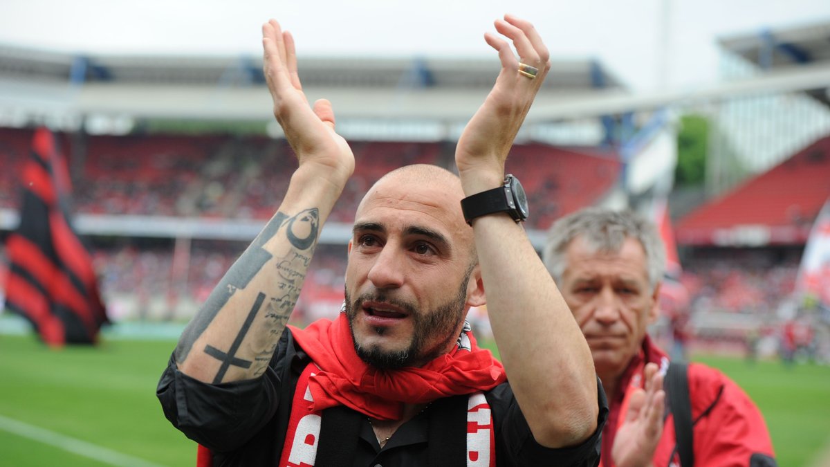 Javier Pinola bei seinem Abschied vom FCN im Jahr 2015