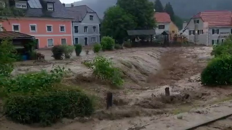 Ort in der Steiermark unter Wasser