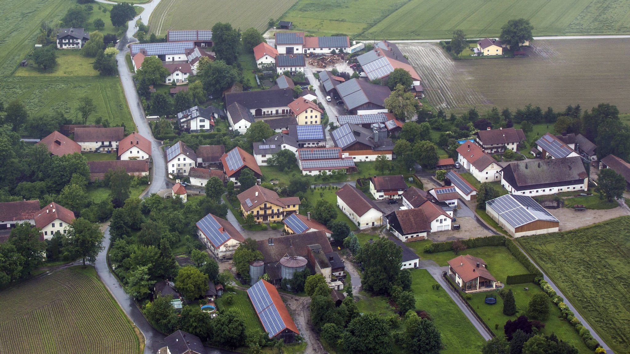 Mehr Photovoltaik auf denkmalgeschützten Gebäuden