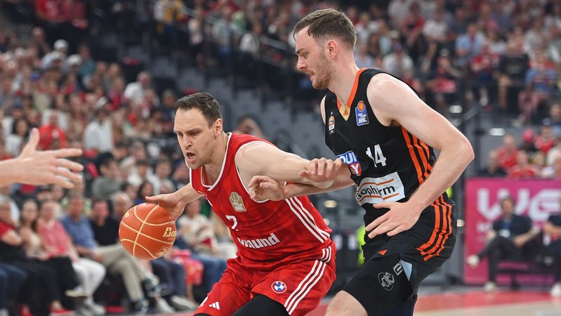 FC Bayern Basketball- ratiopharm Ulm | Bild: picture-alliance/dpa FC Bayern Basketball- ratiopharm Ulm