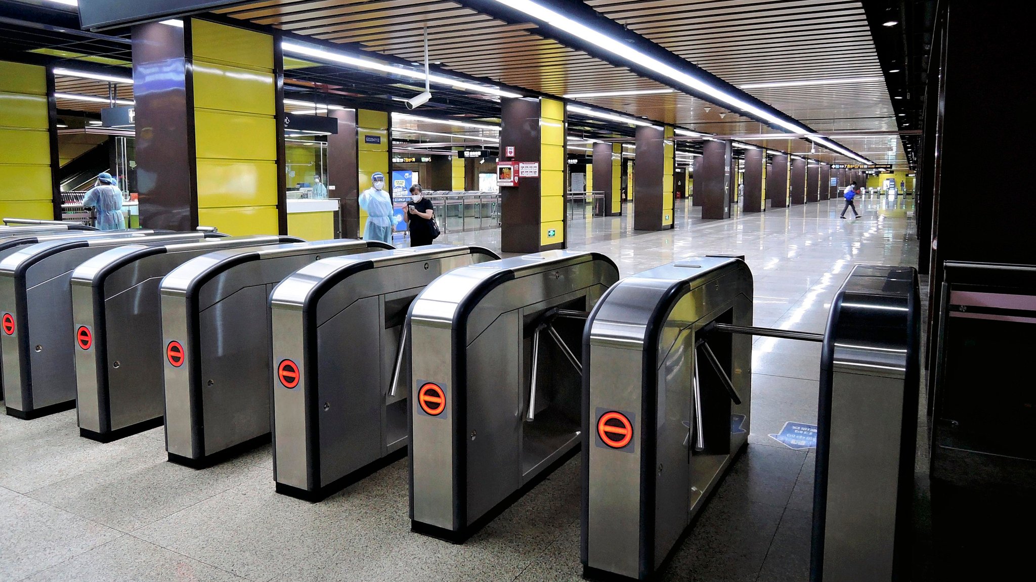 U-Bahn-Station in Shanghai, aufgenommen am 01.06.22 (Symbolbild)