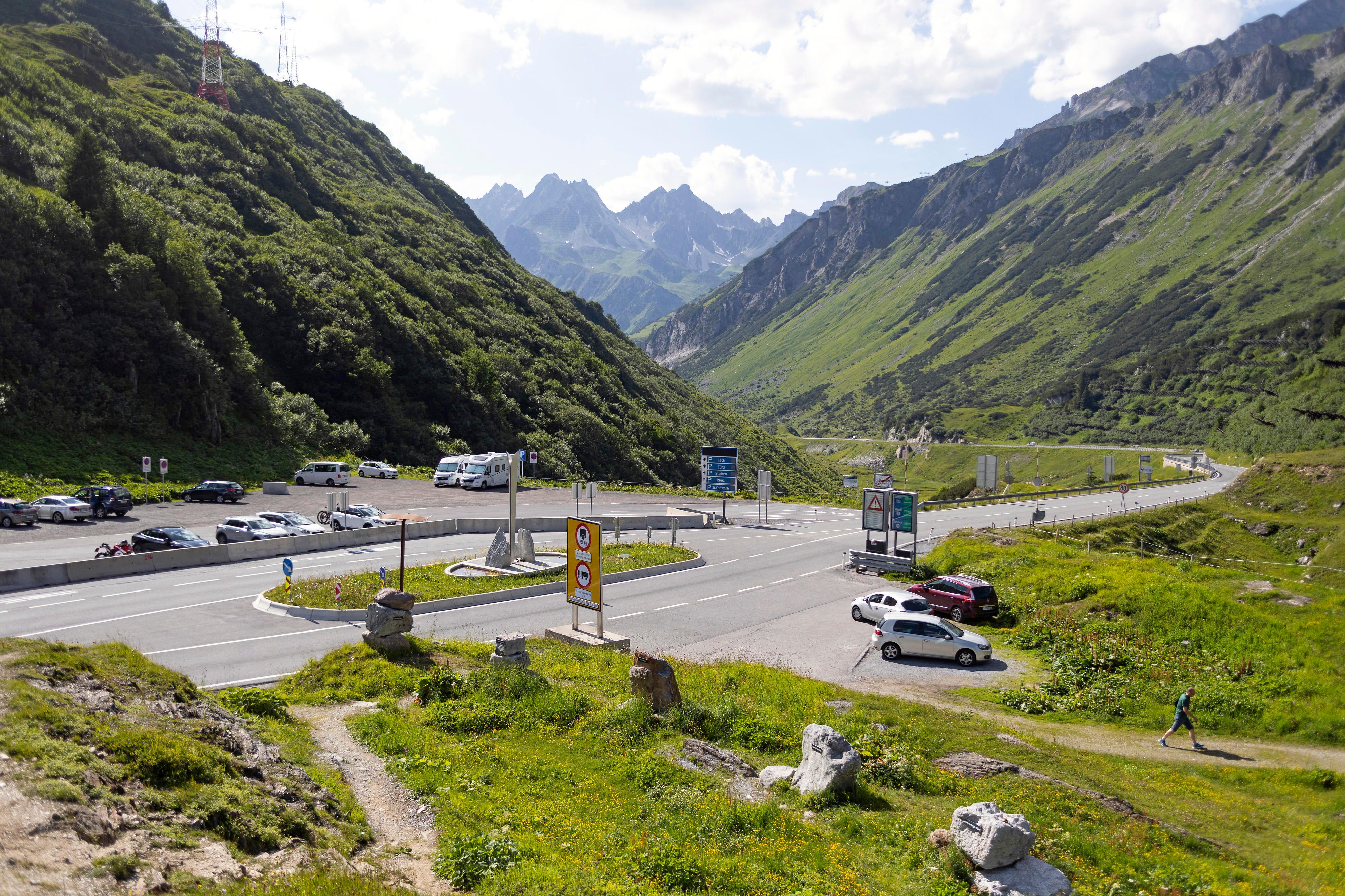 Archivbild: Arlbergpass-Straße, St. Christophen, Österreich