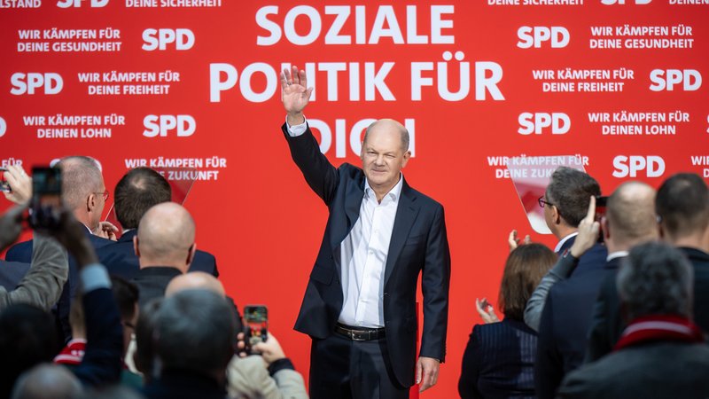 Kanzler Olaf Scholz bei der SPD-"Wahlsiegkonferenz" in Berlin | Bild: picture alliance/dpa | Michael Kappeler Kanzler Olaf Scholz bei der SPD-"Wahlsiegkonferenz" in Berlin
