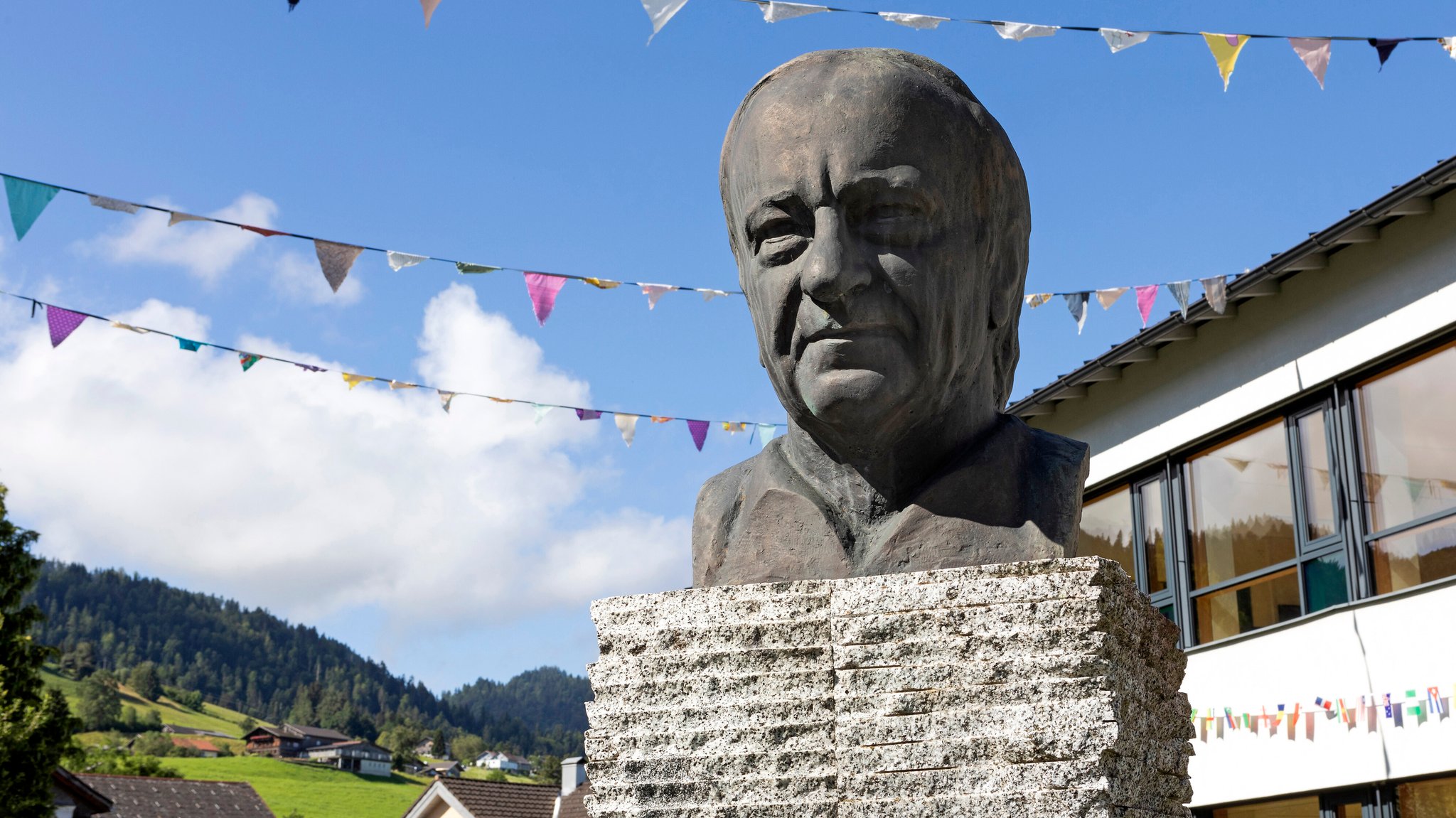 SOS-Kinderdorf-Gründer Gmeiner unter Missbrauchsverdacht